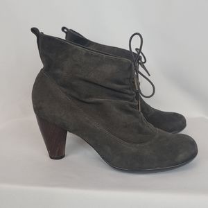 Clarks Indigo Gray Suede Slouch Ankle Boots Booties Heels
